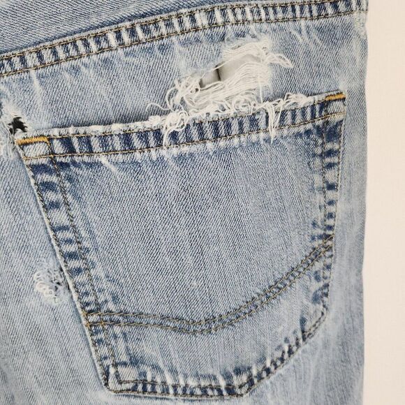 Tommy Hilfiger Freedom Relaxed Light Wash Jean Shorts Distressed Jorts Mens 36 - Picture 6 of 9